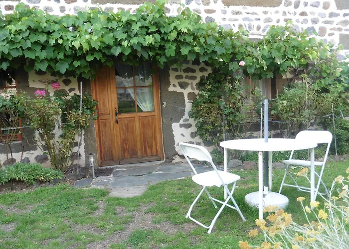 La Loge De Sanssac-l'Eglise