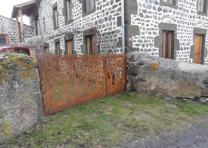 La Loge De * Sanssac-l'Eglise